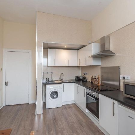 Spacious Ensuite Rooms In Edinburgh City Centre - Excellent Location Exterior foto