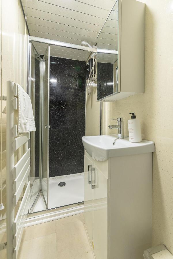 Spacious Ensuite Rooms In Edinburgh City Centre - Excellent Location Exterior foto